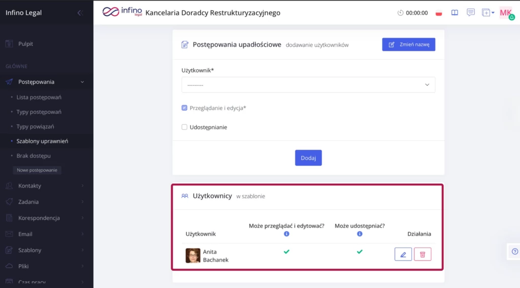 Formularz wyboru użytkownika i poziomu uprawnień w szablonie.